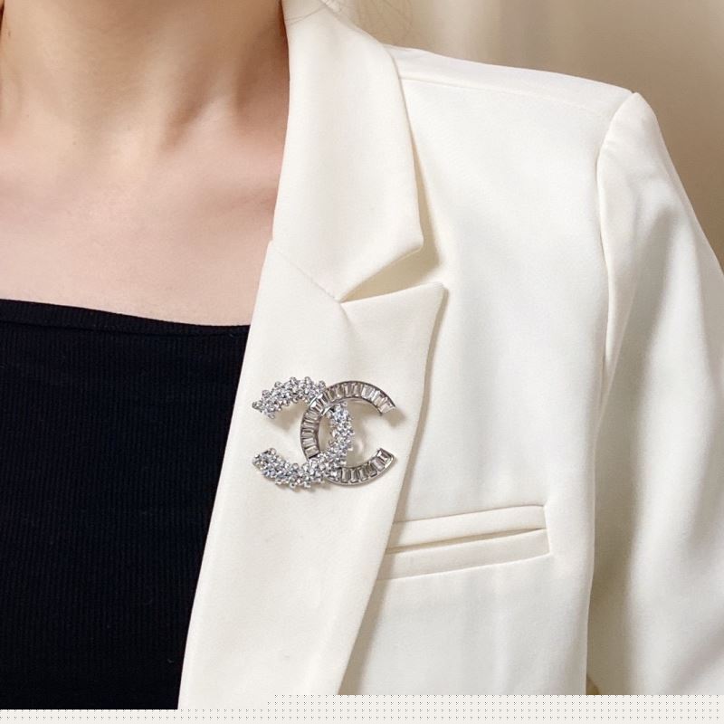 Ch*el brooches